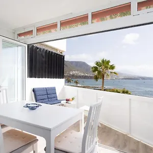 home2book-seafront-studio-punta-del-hidalgo.in-canary-islands.com/